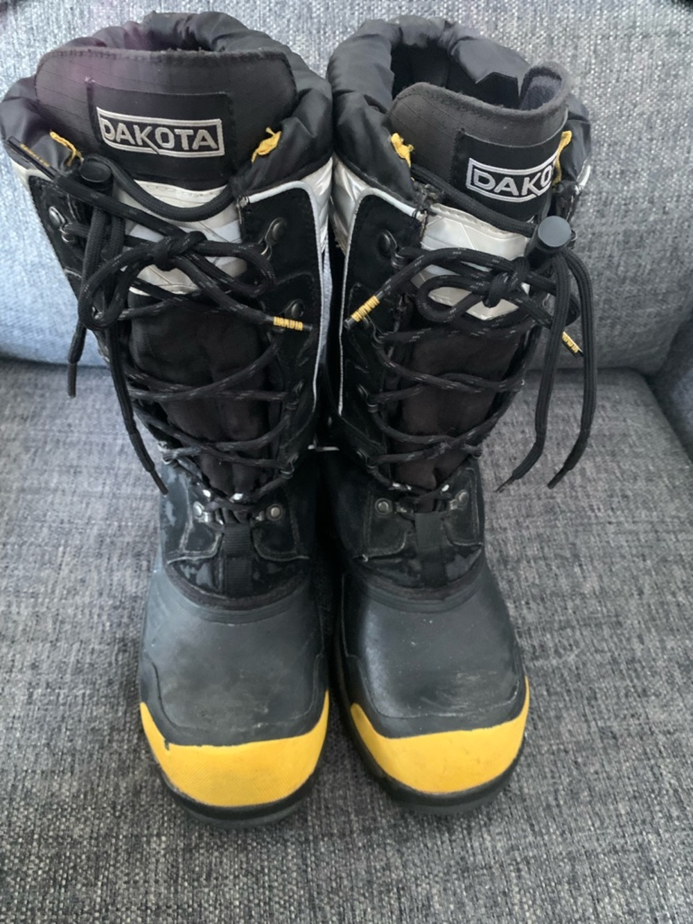 Dakota Men’s Black and Yellow Winter Boots